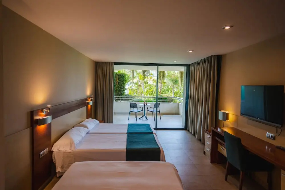 Hotel Deloix Aqua Center - Chambres