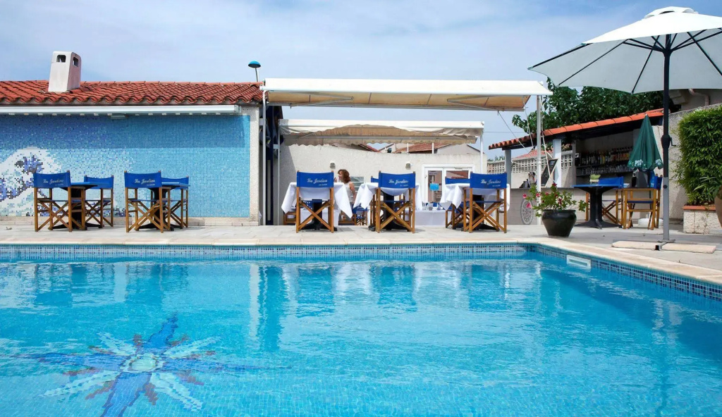 Logis Hotel et Restaurant Le Galion Canet Plage - Général