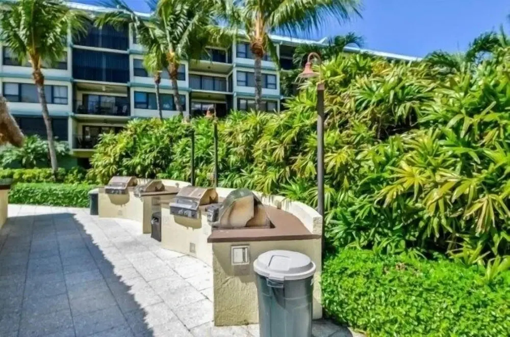 Direct Oceanfront With Private Staircase To Beach Prestigious Islamorada Condocomplex 2 Bedroom Condo by RedAwning