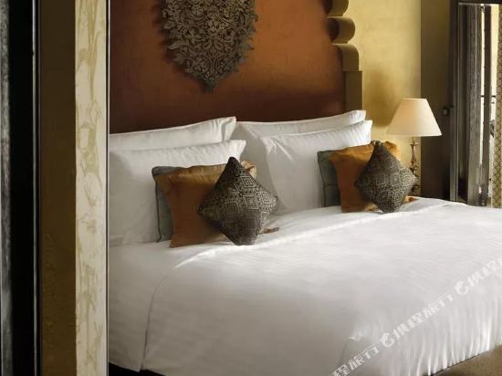 Anantara Qasr Al Sarab Desert Resort