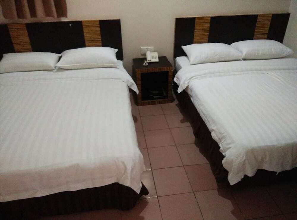 Hotel Traveller