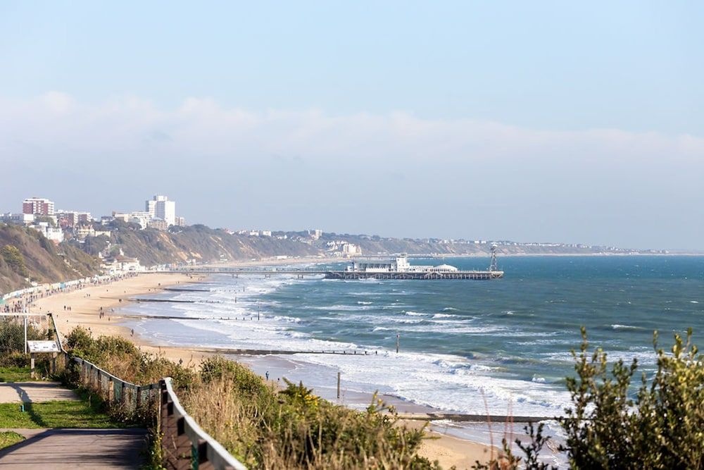 Beach & Waterfront