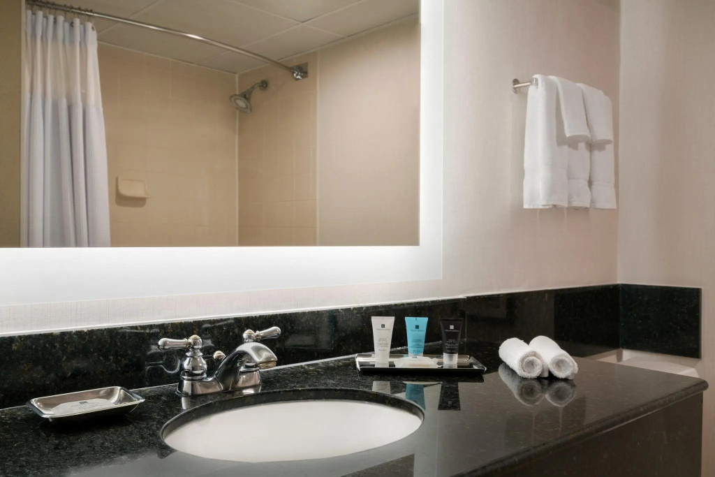 Crowne Plaza Englewood, an IHG Hotel - Chambres