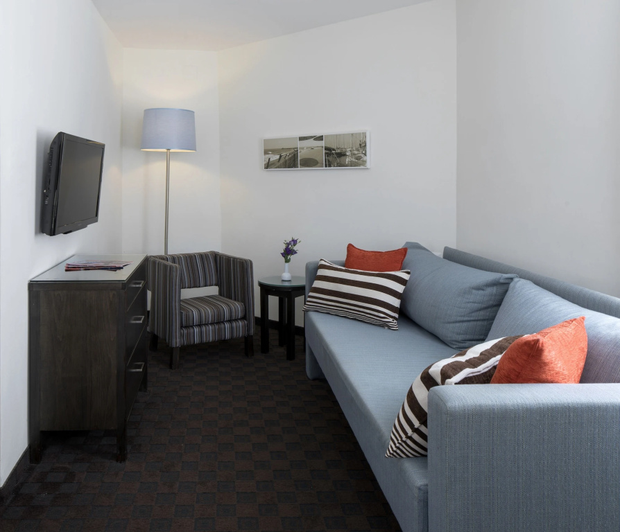 Отель Metropolitan Hotel в Тель-Авиве