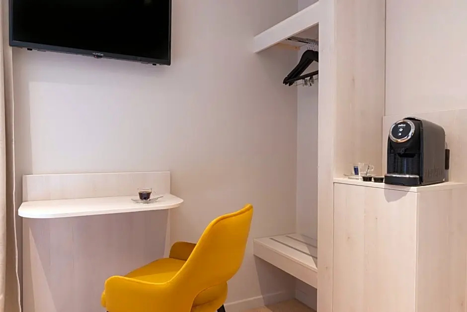 The Originals Boutique, Hôtel Porte de Dieppe - Chambres