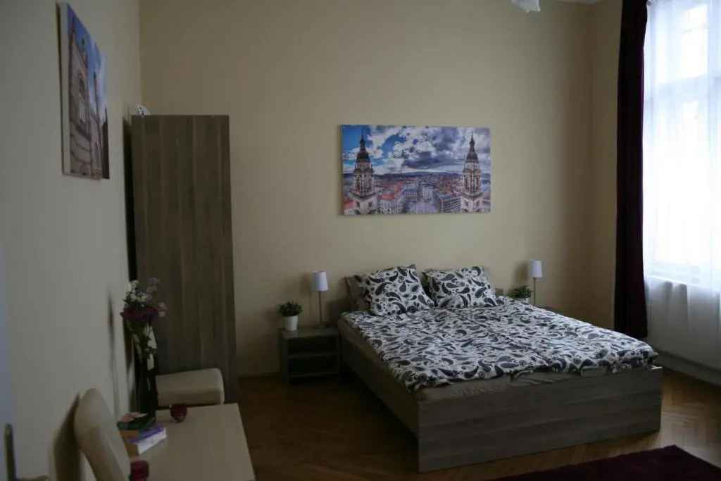 Astoria Downtown - Chambres