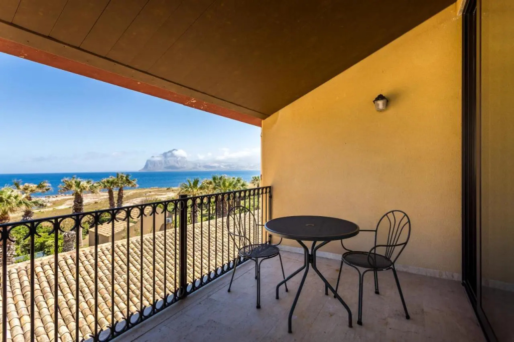 La Tonnara Di Bonagia Resort - Général