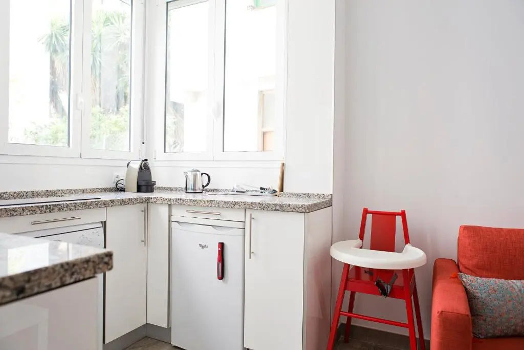 2 Bedrooms Apartment