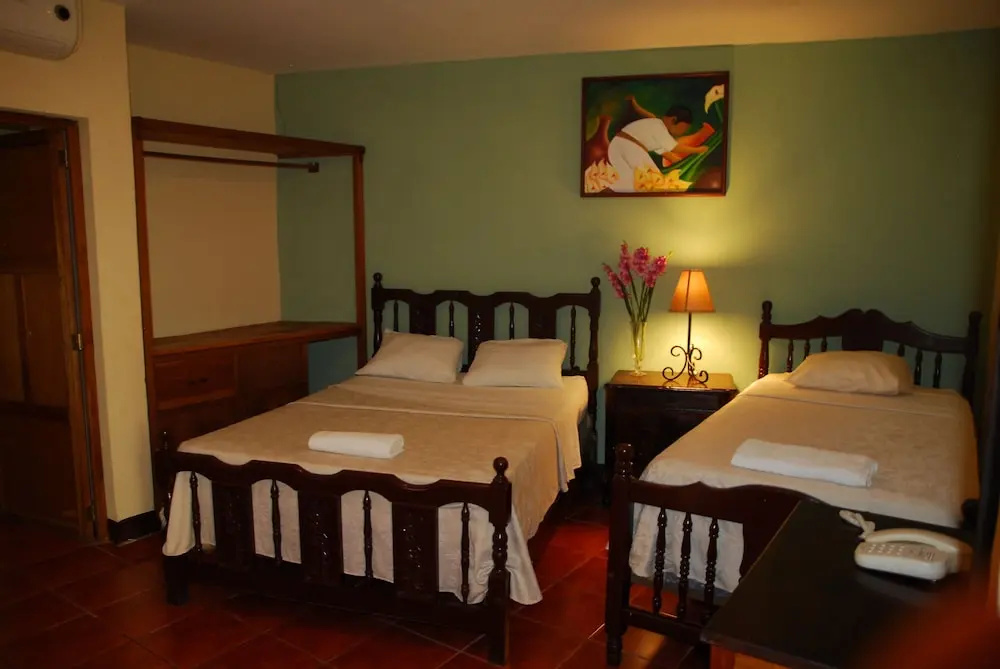 Hotel photo 4