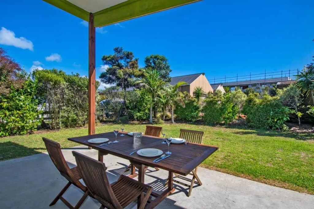 Seabreeze Bach - Mangawhai Heads Holiday Home