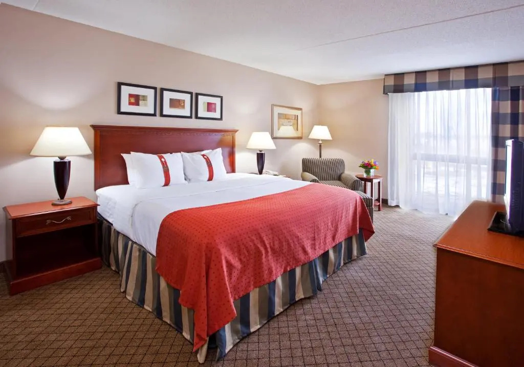 Holiday Inn Hotel & Suites Cincinnati - Eastgate by IHG - Chambres