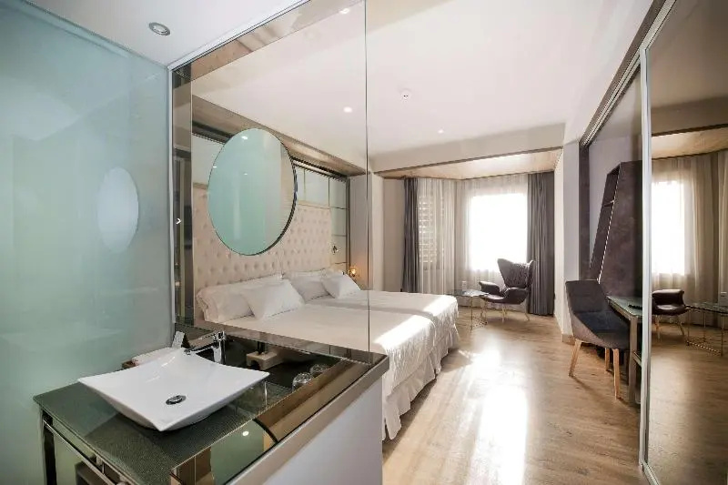 Barcelo Ourense - Chambres