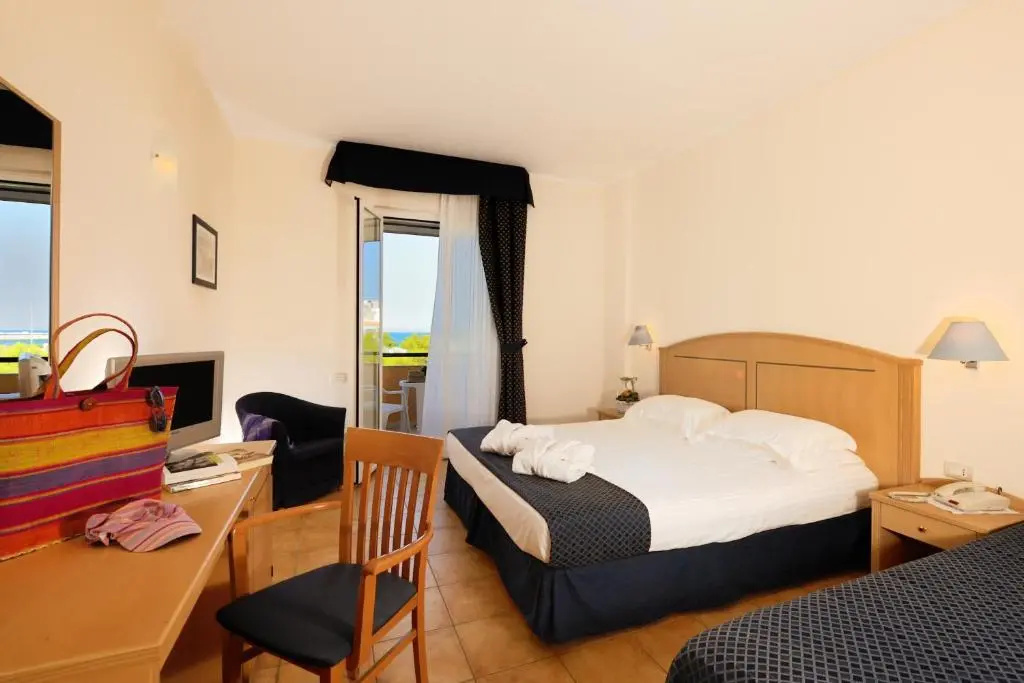 Superior Double room (full double bed)