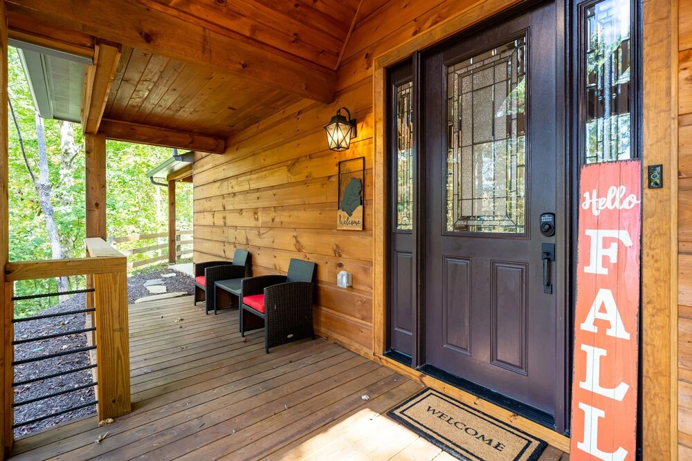 Whitetail Woods 3 Bedroom Home by RedAwning