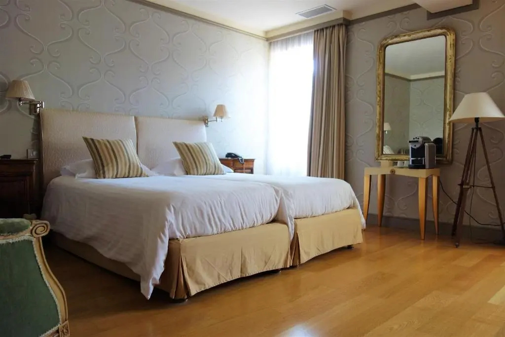 Hotel Restaurant Chartron - Chambres