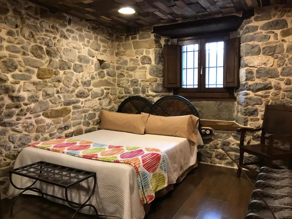 Casona Del Castaniu - Chambres