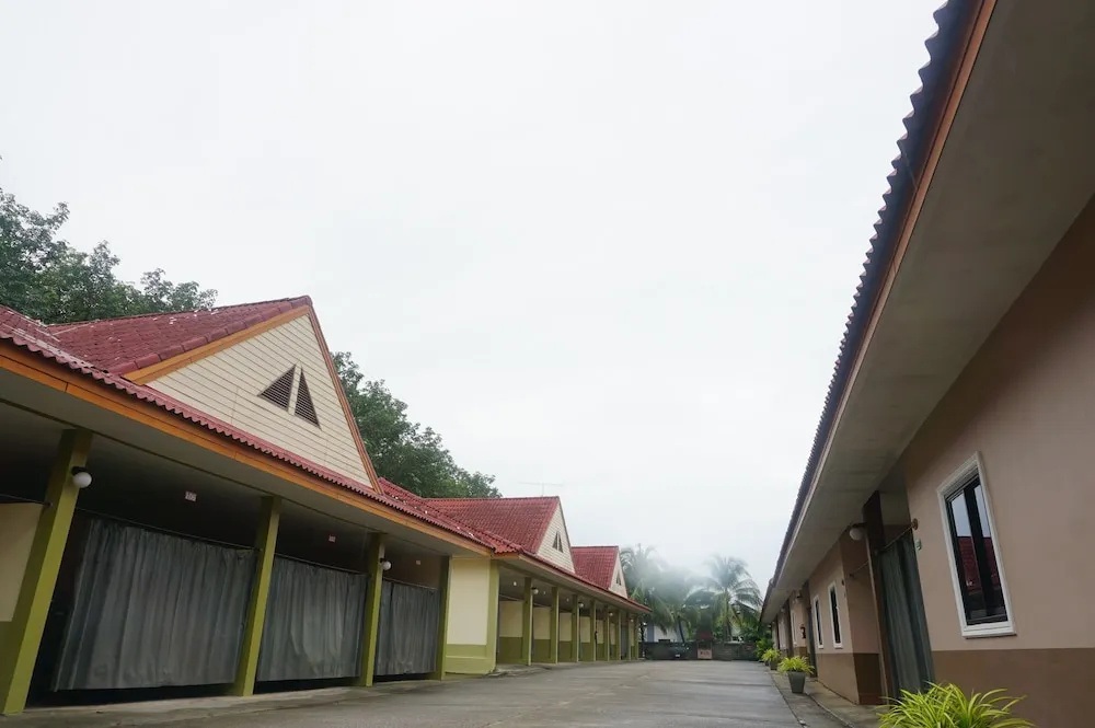 Palmy Resort Hotel