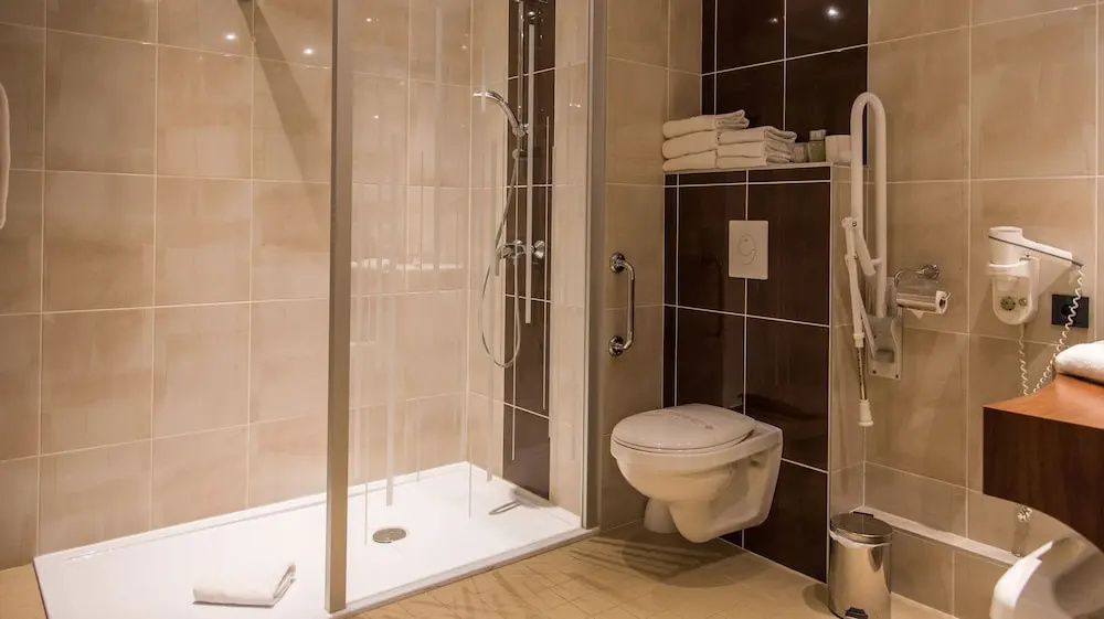 Brit Hotel Tours Sud - Le Cheops - Chambres