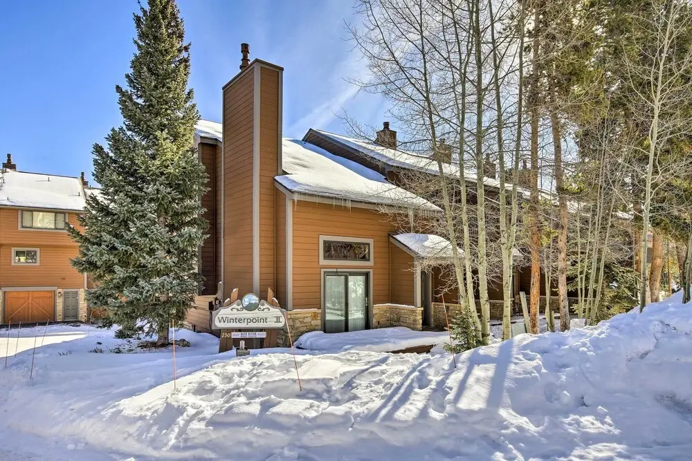 Ski-in Breckenridge Abode: Walk to Main St & Lifts