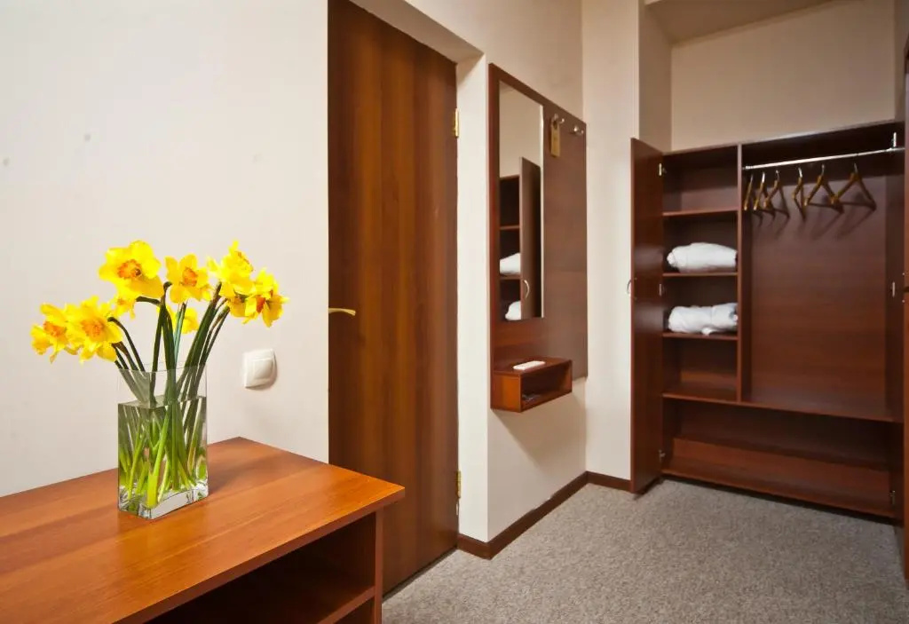Comfort room