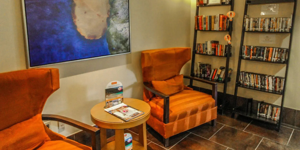 Hotel photo 12