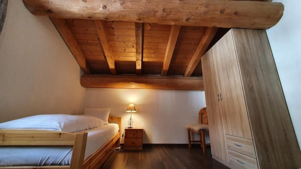 Standard Single room with mountain view
