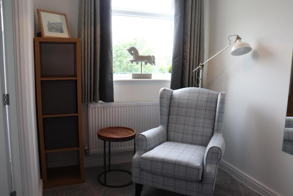 Rooms at The Dressers Arms