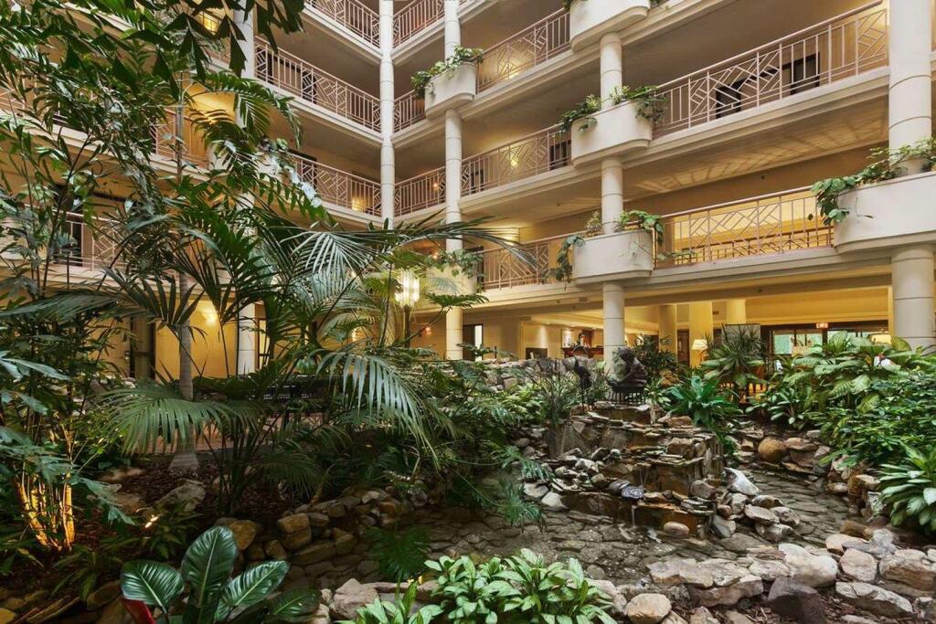 Embassy Suites by Hilton Richmond image