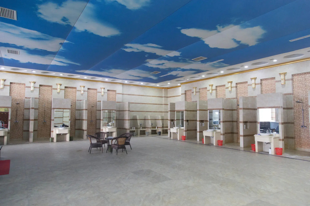 BaiYue International Hotel