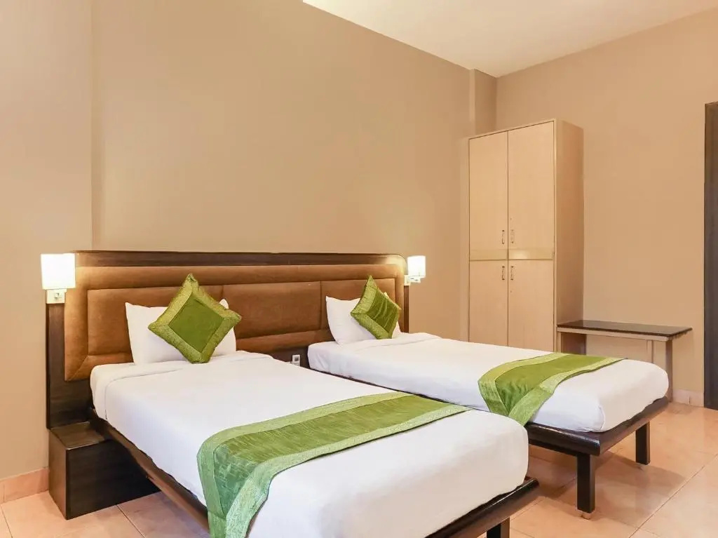 Treebo Niraali Executive, Hinjewadi - Chambres