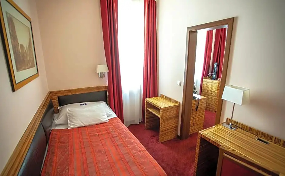 EA Hotel Sonata - Chambres
