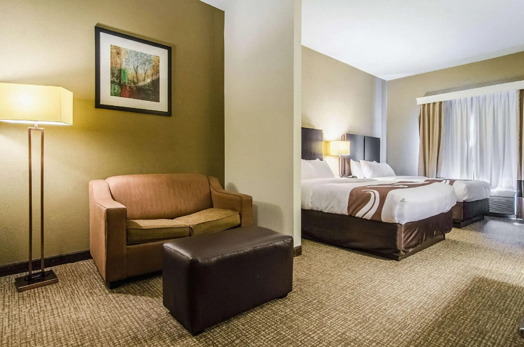 Quadruple Suite