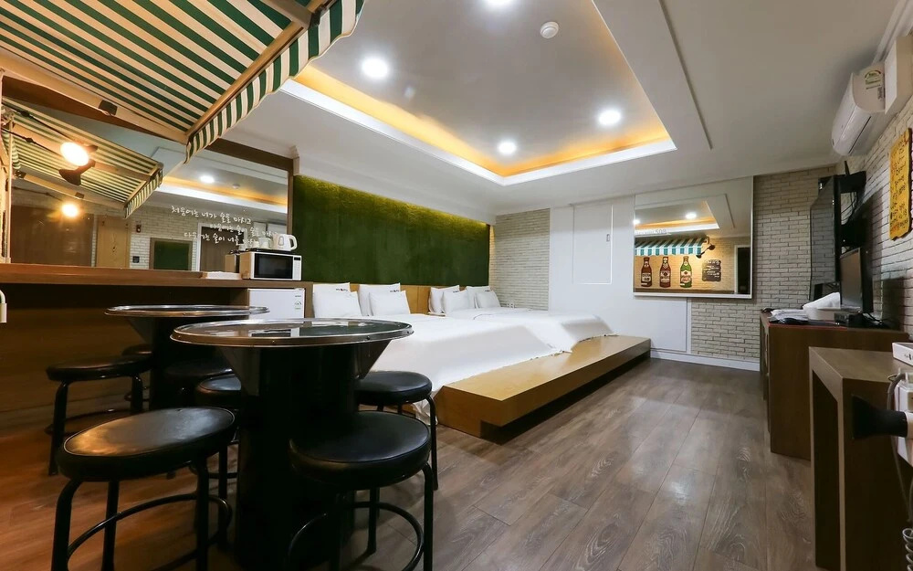 Hotel photo 30