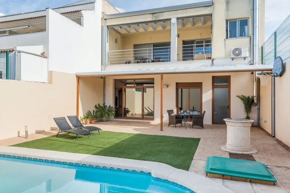 Villa