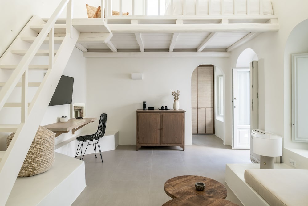 Enigma Apartment — 5