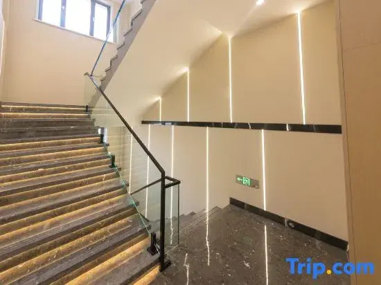 miya hotel — фото