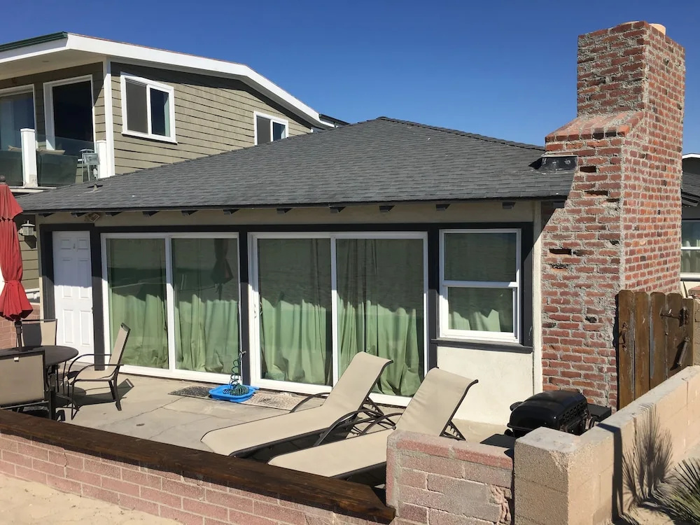 4801 Seashore Drive Deja 4 Bedroom Home