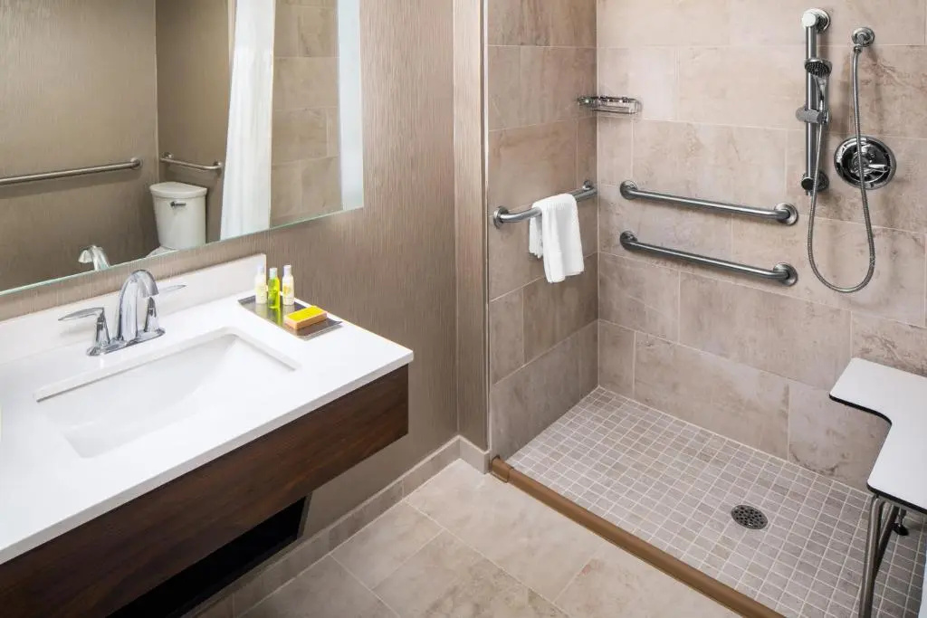 DoubleTree by Hilton Ann Arbor North - Chambres