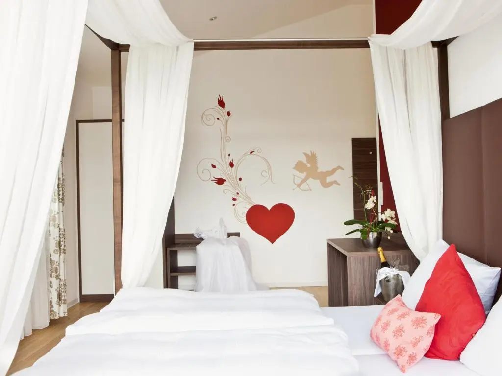 Standard Double room with view (full double bed)