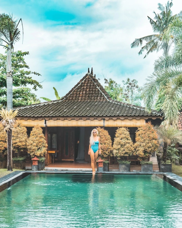 1 Bedroom Deluxe room with balcony