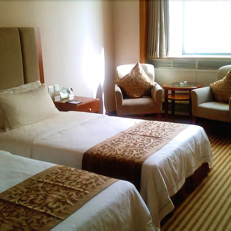 Holiday Plaza Hotel Jiayuguan — фото 5