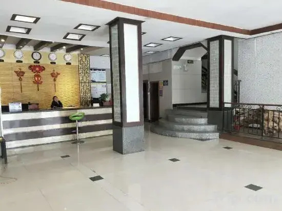 Luocheng Huali Hotel