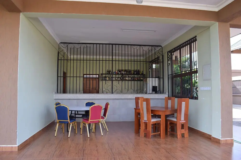 Panone Hotel Chekereni