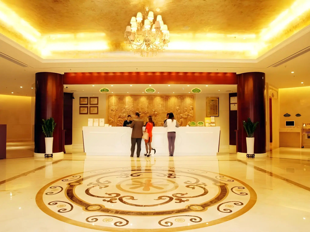 Vienna Hotel Guangzhou Panyu Chimelong Shiqiao Metro Station — фото