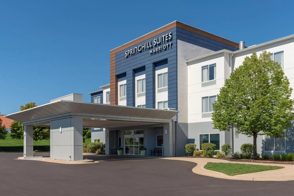 SpringHill Suites by Marriott Grand Rapids North - фото 10