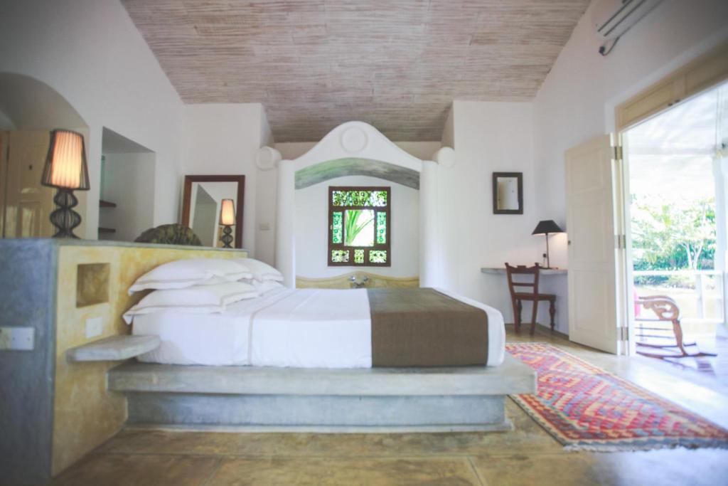 Karmel Villa Thalduwa Island - Five Bedroom Luxury Villa With Private Pool