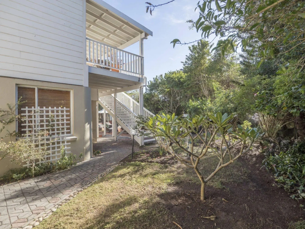 Cuningham's Island Guest House