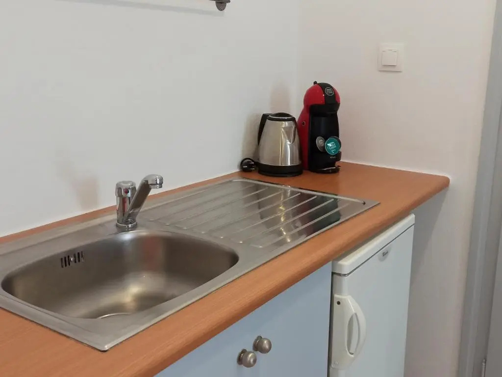 Economy Double room (full double bed)