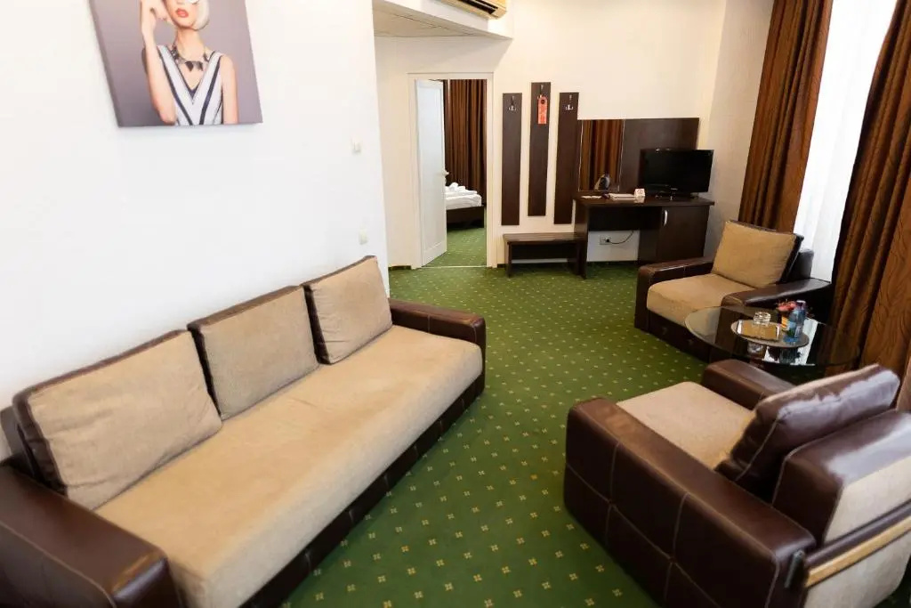 Standard Double room (full double bed)