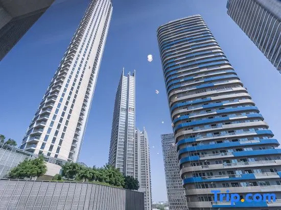 Heaven Crest Vacation Homes Downtown - Studio, 1, & 3 Bed Suite 2 min walk to Dubai Mall and Burj